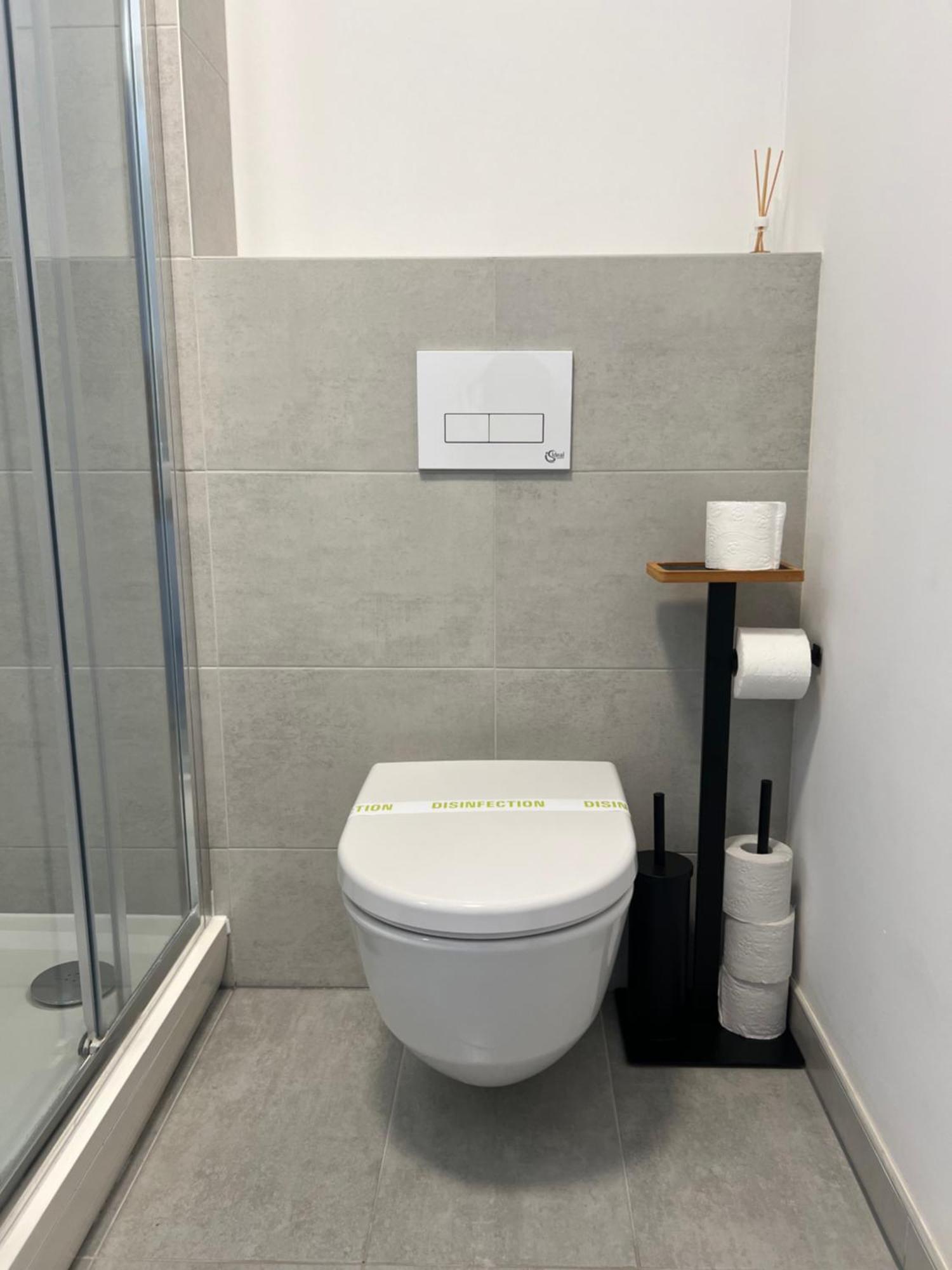 Skau Piano Family & Business Apartment Free Parking Bratislava Exterior foto