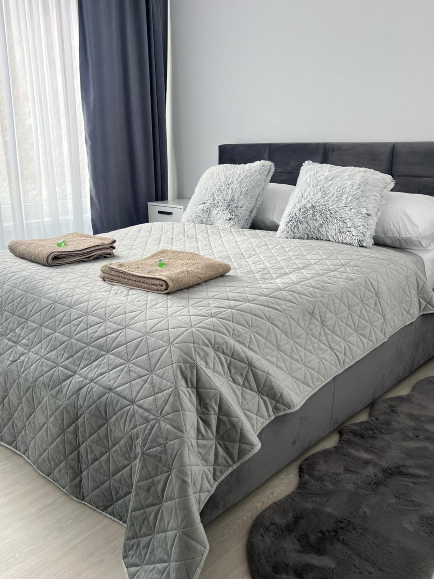 Skau Piano Family & Business Apartment Free Parking Bratislava Exterior foto